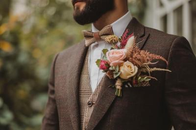 Is a polyamorous marriage right for you? Is a polyamorous marriage right for you?